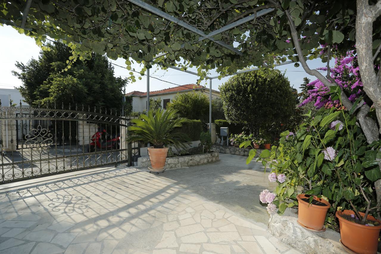 סופטאר Apartments Marino מראה חיצוני תמונה